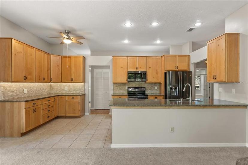 Picture of 14841 Faversham Circle, Orlando FL 32826