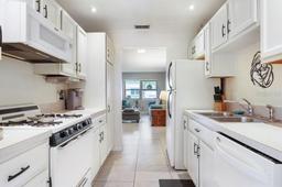 Picture of 5267 81St Street N Unit 8, St Petersburg, FL 33704