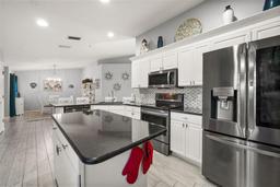 Picture of 2616 Somerville Loop Unit 2105, Cape Coral, FL 33991