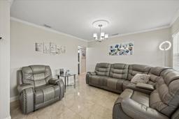 Picture of 2135 W Rambla Street, Tampa, FL 33612