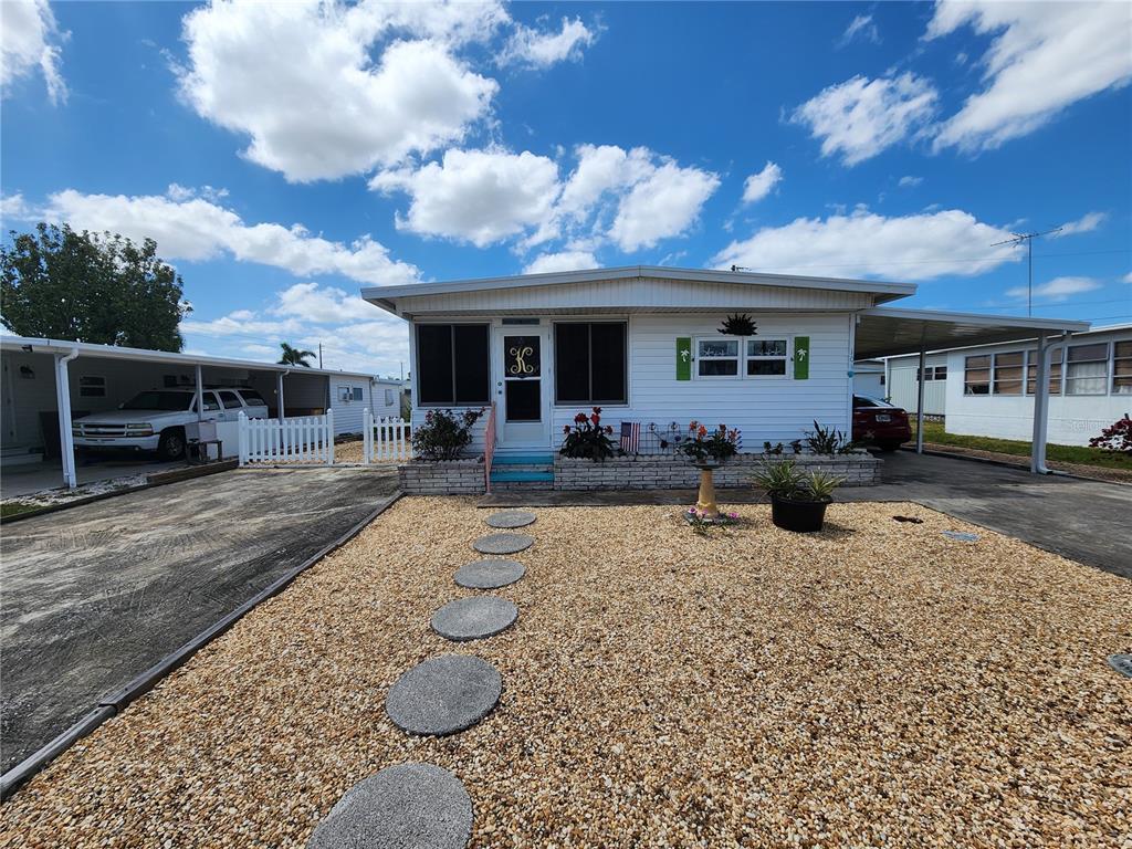 Picture of 104 48Th Avenue Drive W, Bradenton, FL 34207