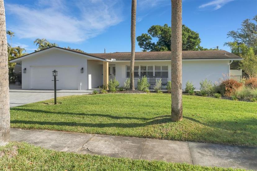Picture of 1039 Bayshore Avenue, Fort Myers FL 33919