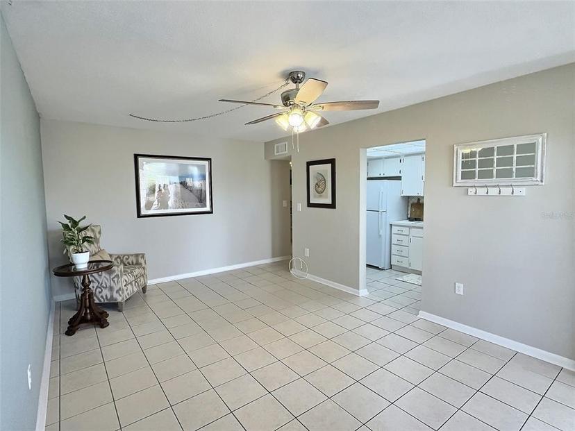 Picture of 1001 77Th Avenue N Unit 206, St Petersburg FL 33702