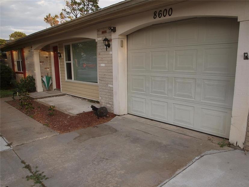 Picture of 8600 Village Mill Row, Hudson FL 34667