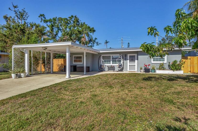 Picture of 765 Caruso Place, Sarasota FL 34237
