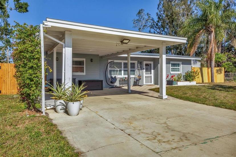 Picture of 765 Caruso Place, Sarasota FL 34237
