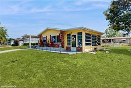 Picture of 9050 SW 101St Lane, Ocala, FL 34481