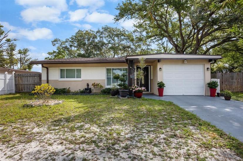 Picture of 2167 Euclid Circle E, Clearwater FL 33764
