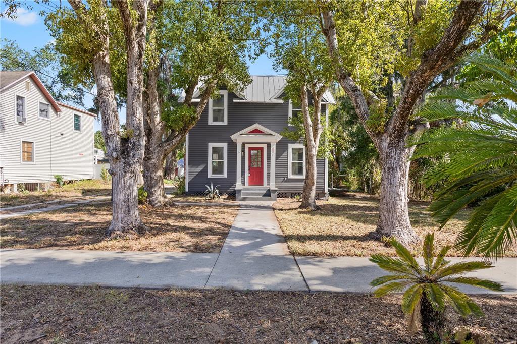 Picture of 821 E Lemon Avenue, Eustis, FL 32726