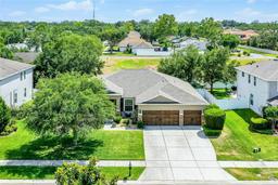 Picture of 721 Lake Cove Pointe Circle, Winter Garden, FL 34787