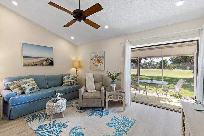 Picture of 1025 Capri Isles Boulevard Unit 18, Venice FL 34292