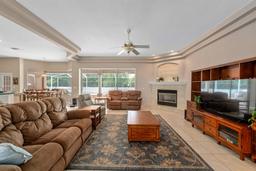Picture of 4022 Valrico Grove Drive, Valrico, FL 33594