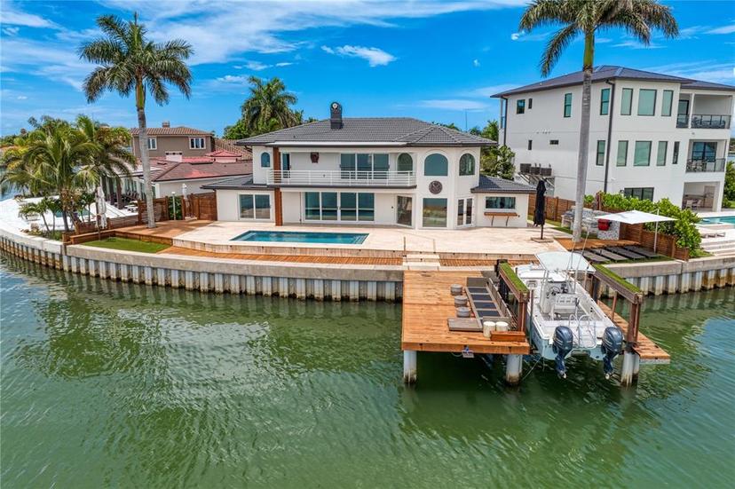 Picture of 2250 Donato Drive, Belleair Beach FL 33786