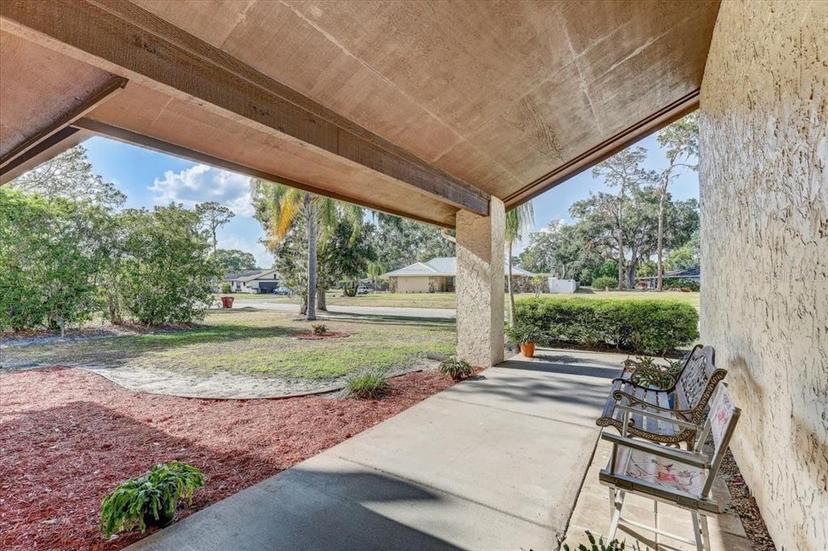 Picture of 614 Sandalwood Drive, Plant City FL 33563