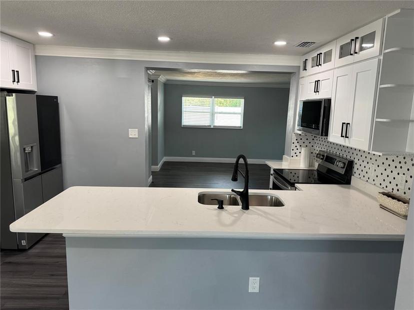 Picture of 2205 N Grady Avenue, Tampa FL 33607