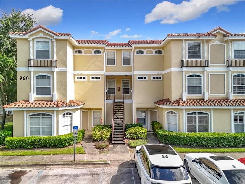Picture of 960 Mooring Avenue Unit 202, Altamonte Springs FL 32714