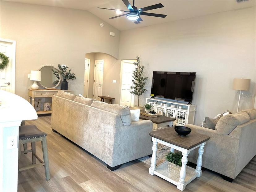 Picture of 2000 Golden Beak Drive, Eagle Lake FL 33839