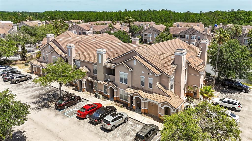 Picture of 18017 Villa Creek Drive Unit 18017, Tampa, FL 33647