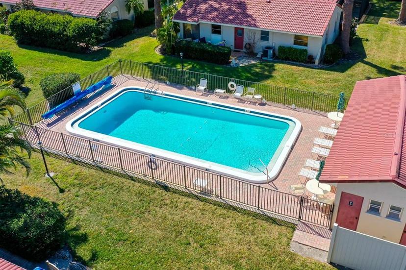 Picture of 2259 Pueblo Lane Unit V38, Sarasota FL 34231