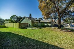 Picture of 4012 King Edward Drive, Orlando, FL 32826