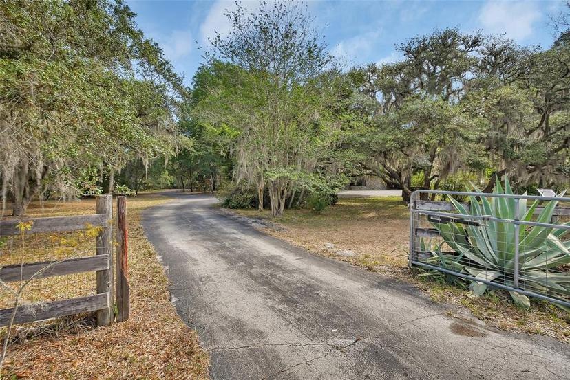 Picture of 5265 Myakka Road, De Leon Springs FL 32130