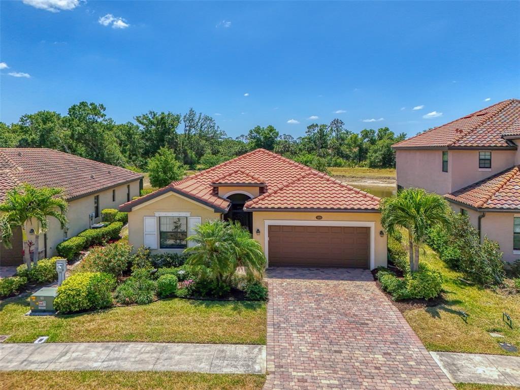 Picture of 12315 Canavese Lane, Venice, FL 34293