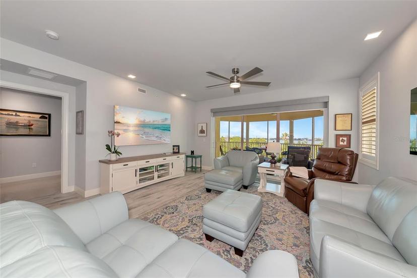 Picture of 260 Hidden Bay Drive Unit 305, Osprey FL 34229