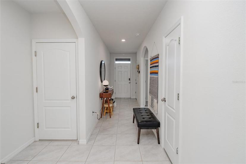 Picture of 860 Killarney Lane, Auburndale FL 33823