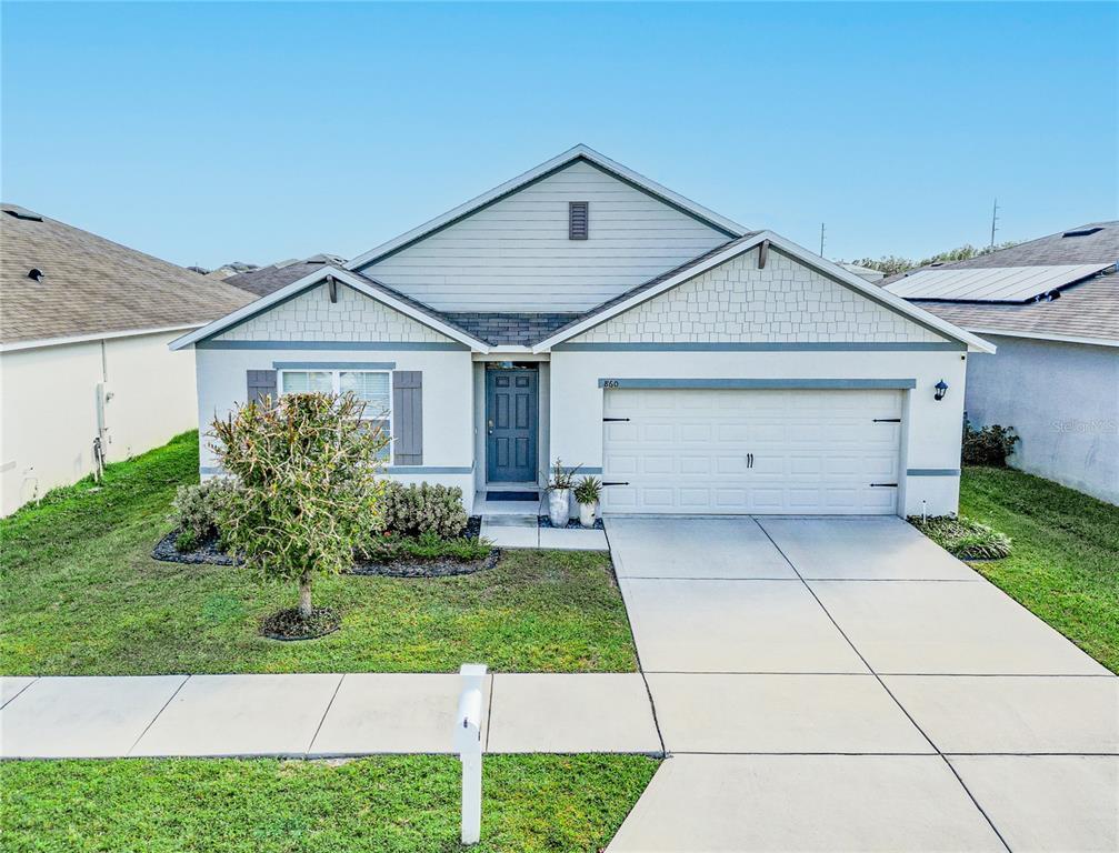 Picture of 860 Killarney Lane, Auburndale, FL 33823