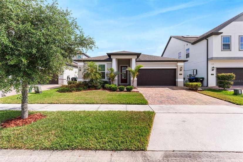 Picture of 10072 Hampshire Oaks Drive, Orlando FL 32825