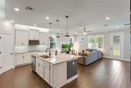 Picture of 10072 Hampshire Oaks Drive, Orlando, FL 32825