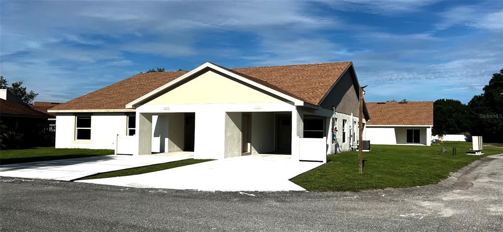 Picture of 4036 Oak Loop Unit 104, Mulberry, FL 33860