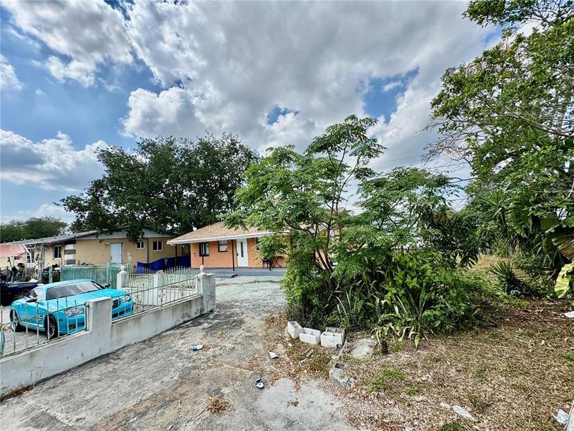 Picture of 2467 NW 103Rd Street, Miami FL 33147