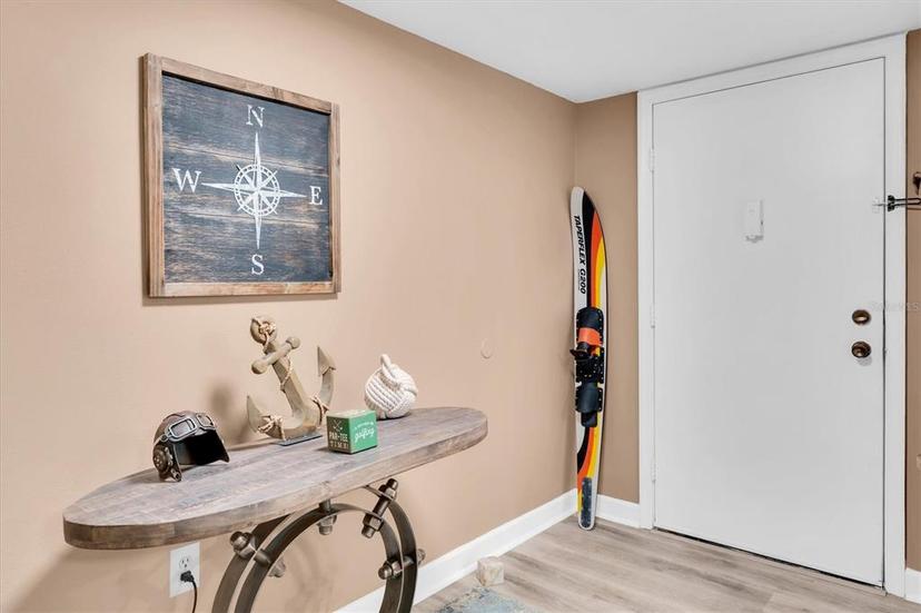Picture of 90 S Highland Avenue Unit 201, Tarpon Springs FL 34689