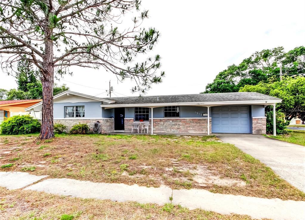 Picture of 1919 Harpoon Drive, Holiday, FL 34690