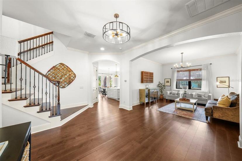 Picture of 4804 W Beachway Drive, Tampa FL 33609