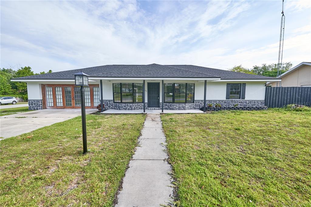 Picture of 211 Marion Oaks Lane, Ocala, FL 34473