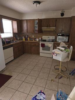 Picture of 519 36Th Avenue E, Bradenton, FL 34208