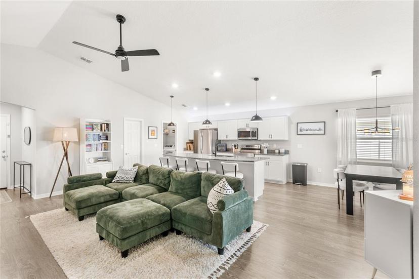 Picture of 4215 Swan Street, Haines City FL 33844