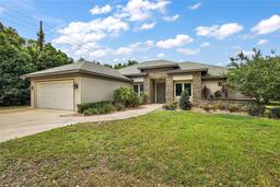 Picture of 562 Dowling Circle, Lady Lake, FL 32159