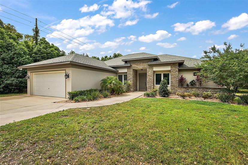 Picture of 562 Dowling Circle, Lady Lake FL 32159