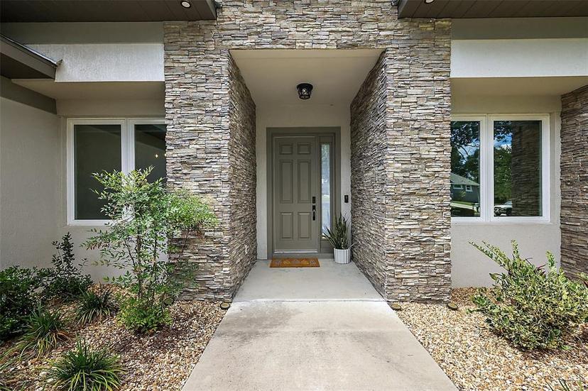 Picture of 562 Dowling Circle, Lady Lake FL 32159
