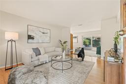 Picture of 2410 E Bougainvillea Avenue, Tampa, FL 33612