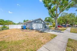 Picture of 14884 Cromwell Drive, Clearwater, FL 33764