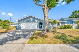Picture of 14884 Cromwell Drive, Clearwater, FL 33764