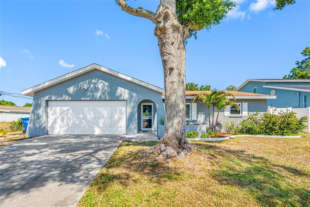 Picture of 14884 Cromwell Drive, Clearwater, FL 33764
