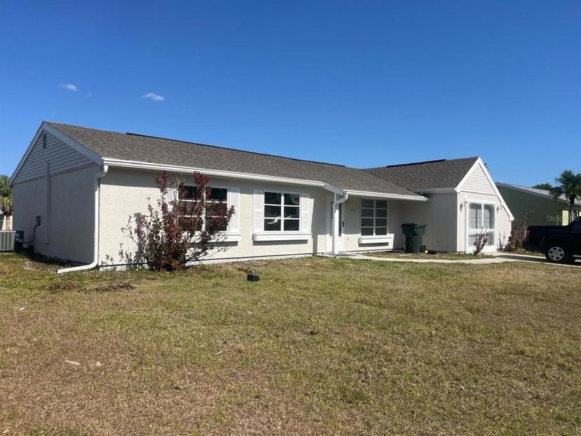 Picture of 5052 Trekell Street, North Port FL 34287
