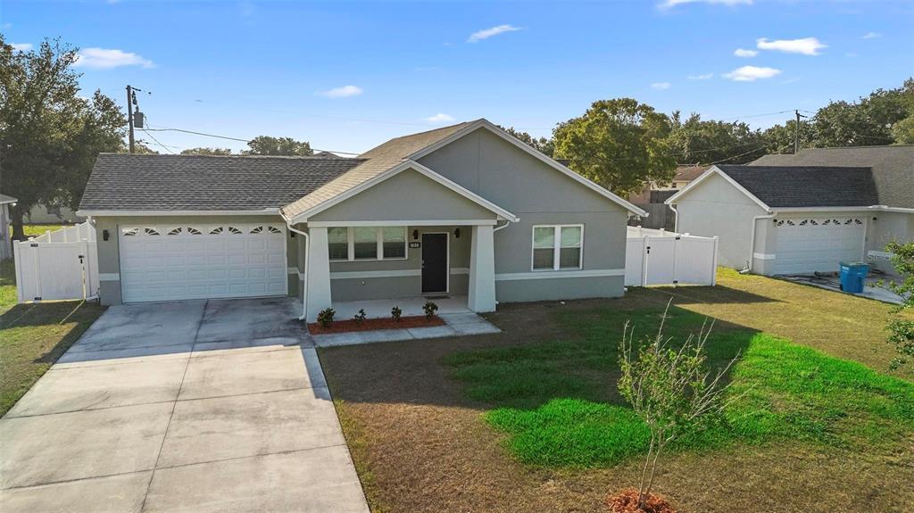 Picture of 1626 Lansfield Avenue, Deltona, FL 32738