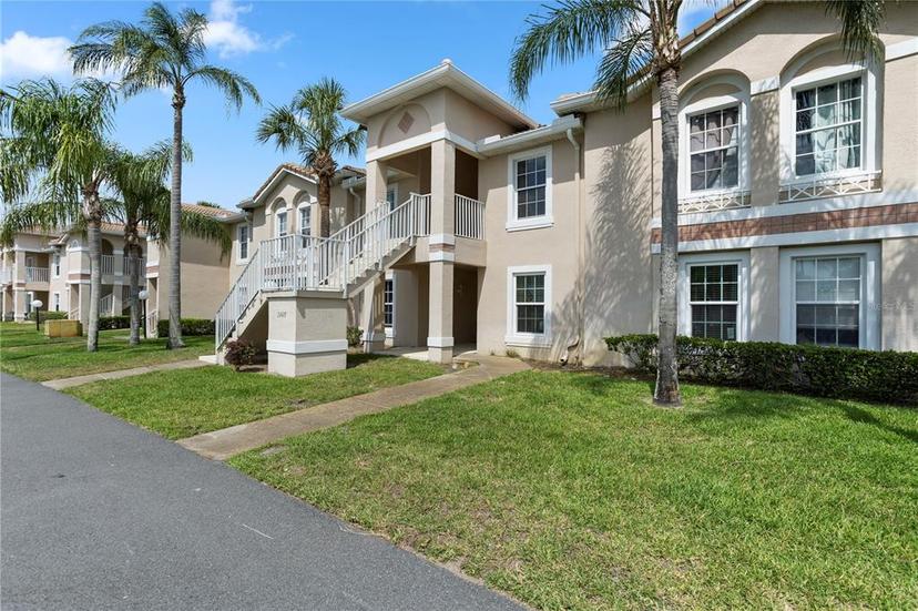 Picture of 13427 Fairway Glen Drive Unit 103, Orlando FL 32824