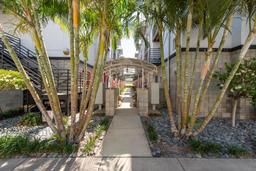 Picture of 5008 S Macdill Avenue Unit 10, Tampa, FL 33611